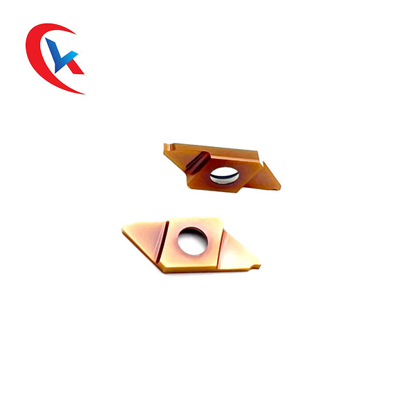 การเคลือบสีบรอนซ์สองขอบสำหรับเครื่องกลึงอัตโนมัติ CTP Series Tools Carbide Grooving Inserts